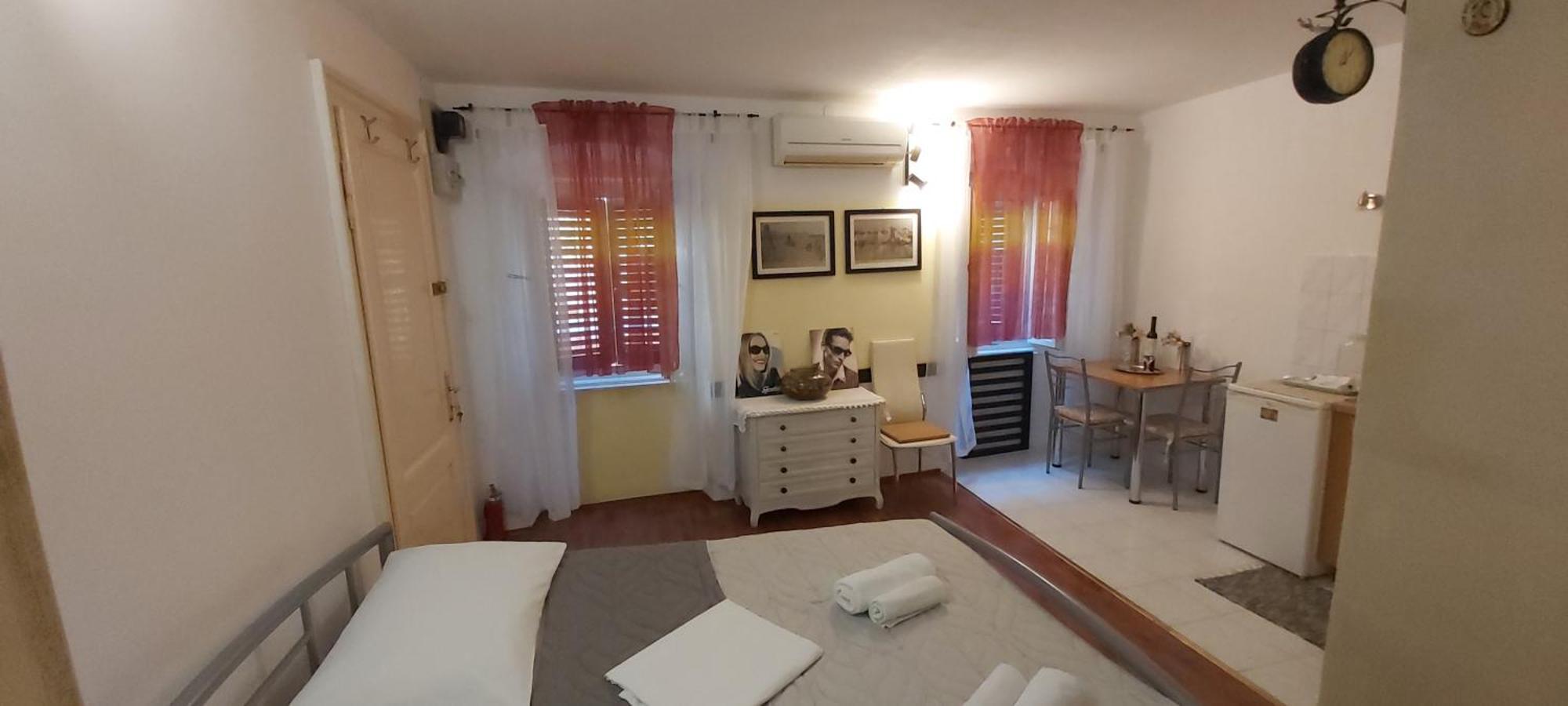 Down Town Apartment Split Ngoại thất bức ảnh